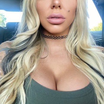dating blonde